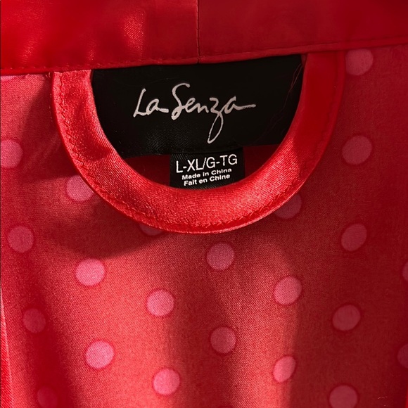 La SENZA Red Satin Robe - Picture 3 of 9